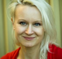 Cordingley_Anna Headshot Aurora.jpeg